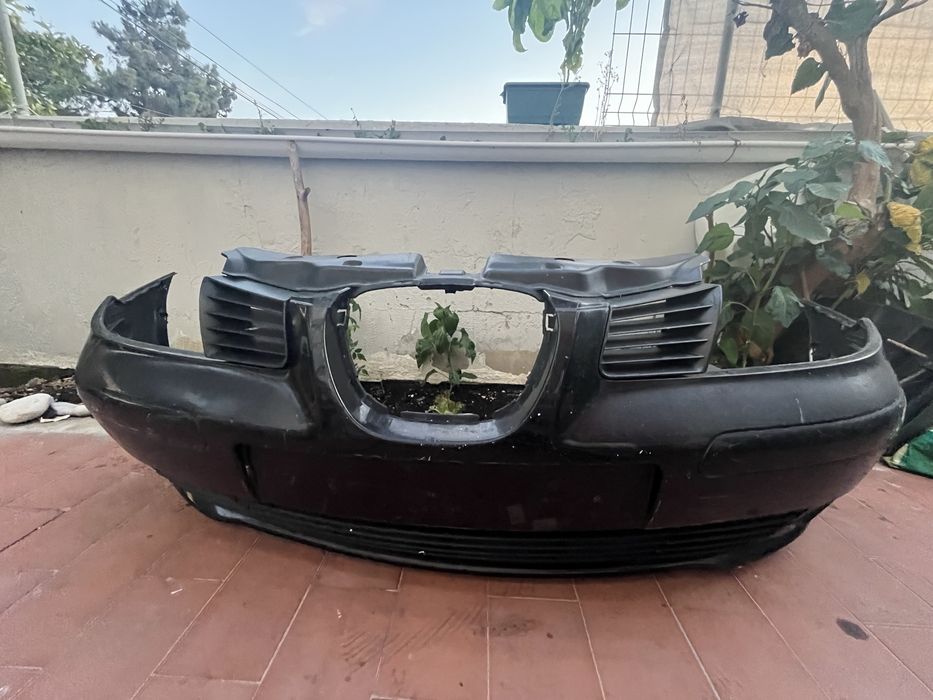 Parachoques Seat Ibiza 6l