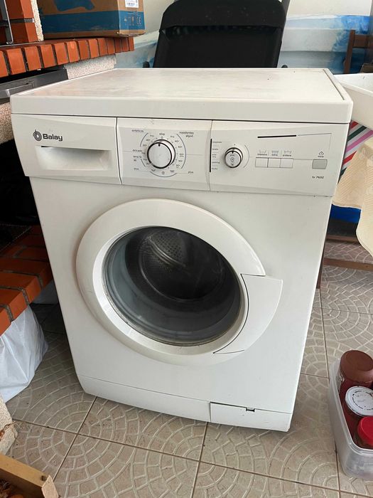 Máquina de Lavar Roupa Balay + Peças (Conjunto) 60€