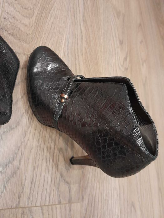 Супер крутые полусапожки (ботинки). Коллекция Clarks. Из Англии