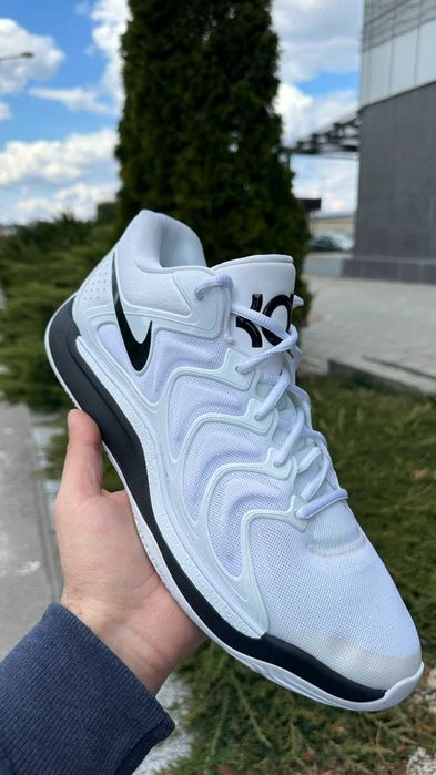 Nike KD 17 [US 13.5 | 31.5 cm] - NEW
