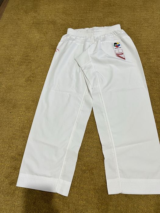 Kimono karate Arawaza Onyx Zero Gravity - Aprovado pela WKF