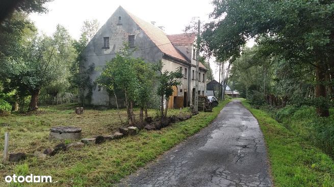 Duży dom w górach do remontu