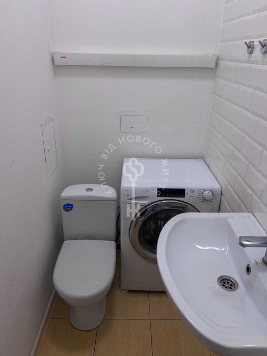 ПРОДАМ! 2-3к_120м2, пр-т Голосіївський, 68, Голосієво, Васильківська, ВДНГ
