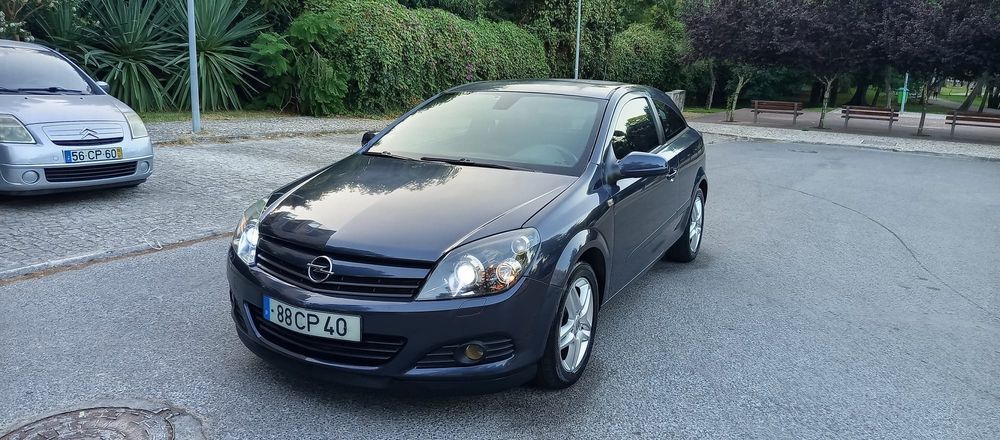 Opel Astra 1.3 GTC 5 LUGARES 90cvs 2006