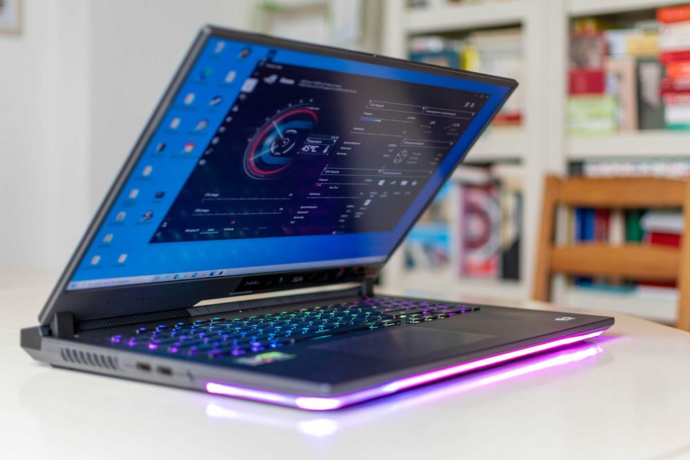 ASUS ROG Strix G17 - RTX 3070, 5900HX, 32GB, SSD 1 TB, WQHD 126% sRGB