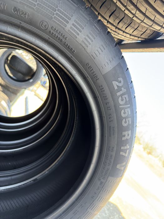 Шини б/у 215/55 R17 Continental 4шт