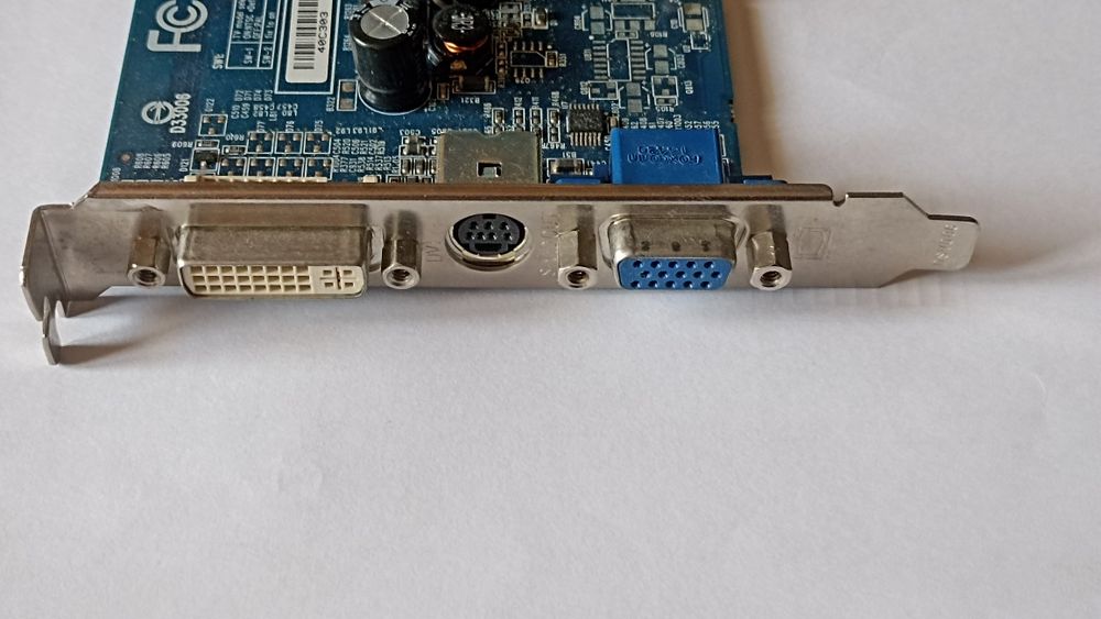 Radeon 9600 Pro 128 Gigabyte AGP