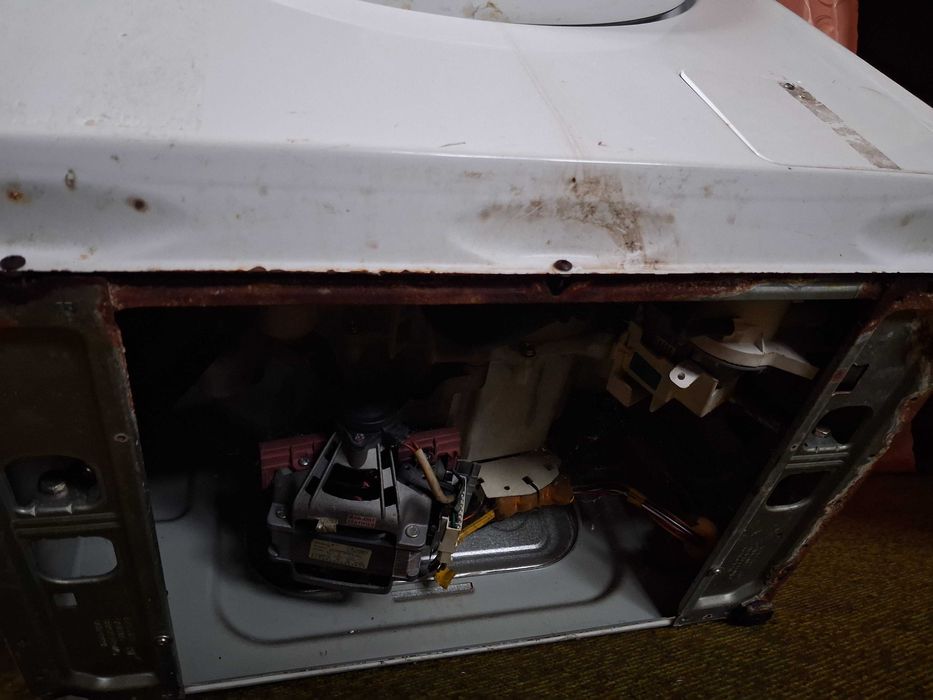 пральна машина самсунг WF8590