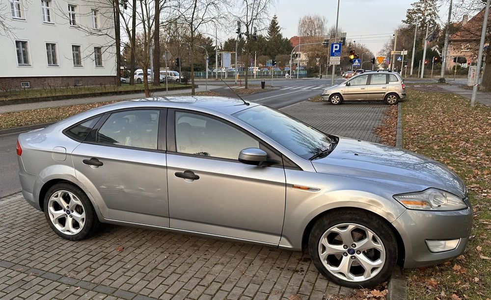 Ford Mondeo Ford Mondeo MK4, 2.0 benzyna, 2008, 115 tyś km, polski salon, hak