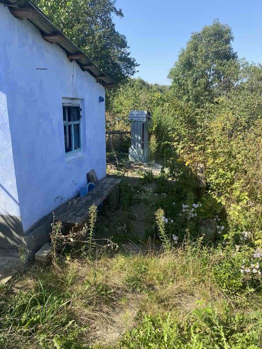 Продам газифікований будинок з приватизованою земельною  ділянкою