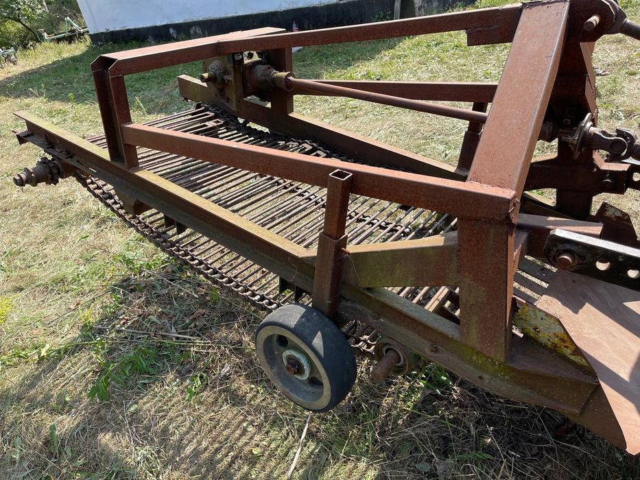 Катроплекопалка однорядна