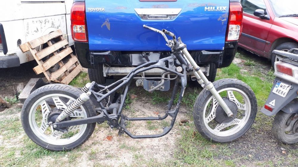 honda vt 500 części rama dyfer koła przód