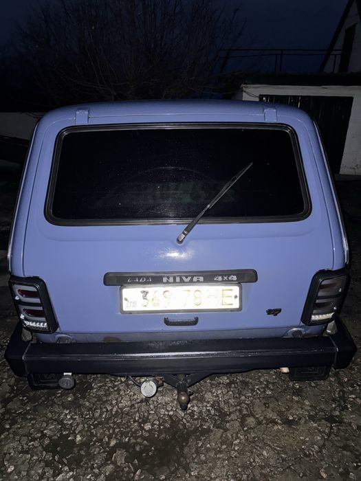 Нива на полном ходу