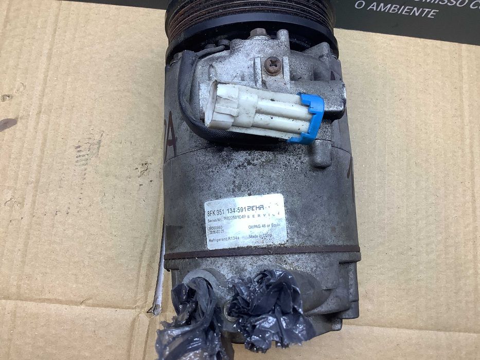 Compressor do ar condicionado Opel Astra G