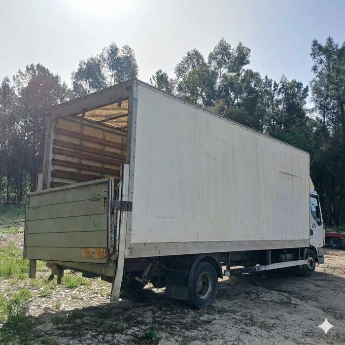 Renault Midlum 180 4.1DCi de 2006 - Peças Usadas