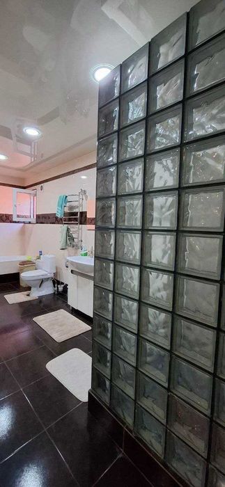 Продается дом  в Центре.