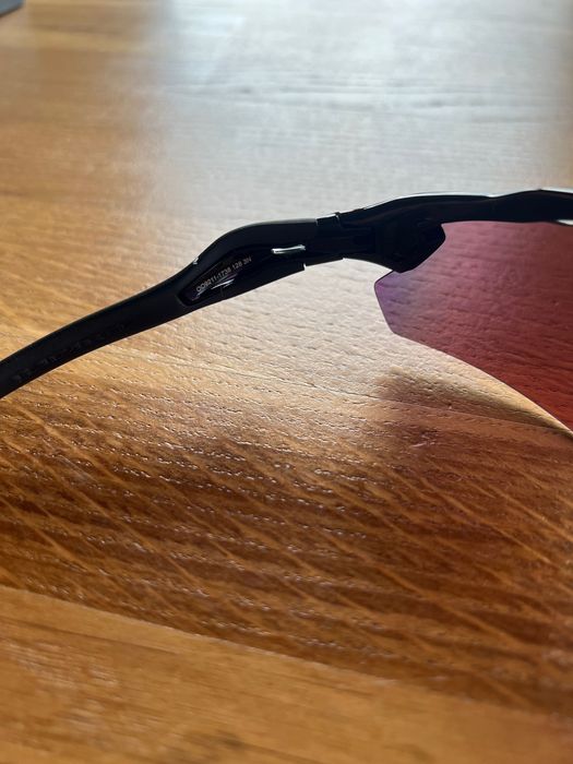 Сонцезахисні окуляри Oakley Radar EV Pitch