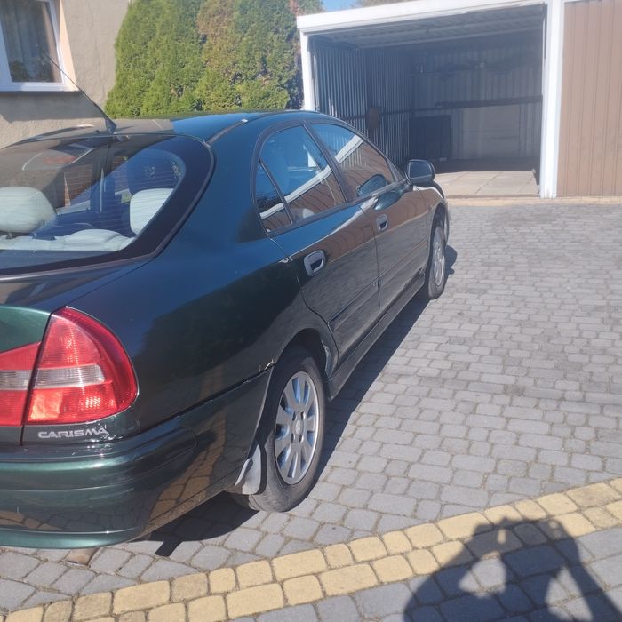 Mitsubishi Carisma