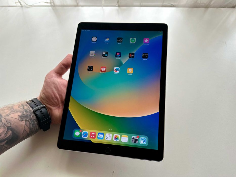 Apple iPad Pro 12.9 A1584, 256 GB, WifI, АКБ 100%, Планшет стан супер!