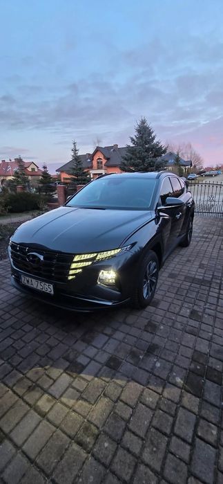 Hyundai Tucson Witam serdecznie oferuję do sprzedania Hyundai TUCSON Hybryd