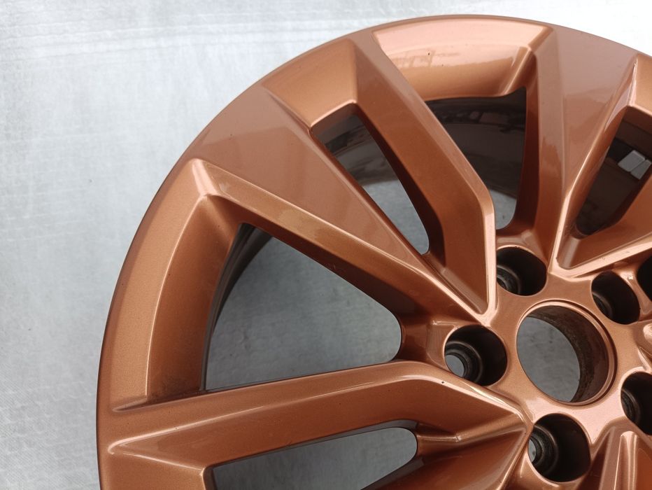 Volkswagen VW t-cross 2gm inne modele felga pojedyncza 17 cali et39 or