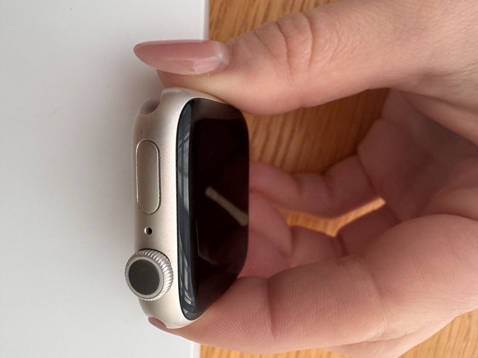 Apple Watch 7 41 mm Starlight