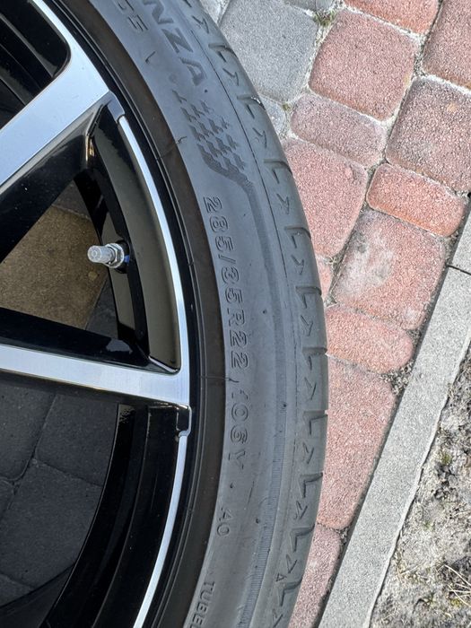Колеса з Європи . Диски  VW TOUAREG R-line Estoril R22 5x112 Tayper