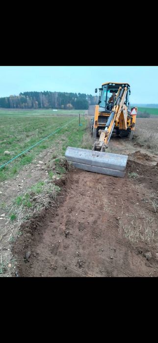 Usługi - koparka, koparkoladowarka, roboty ziemne,
