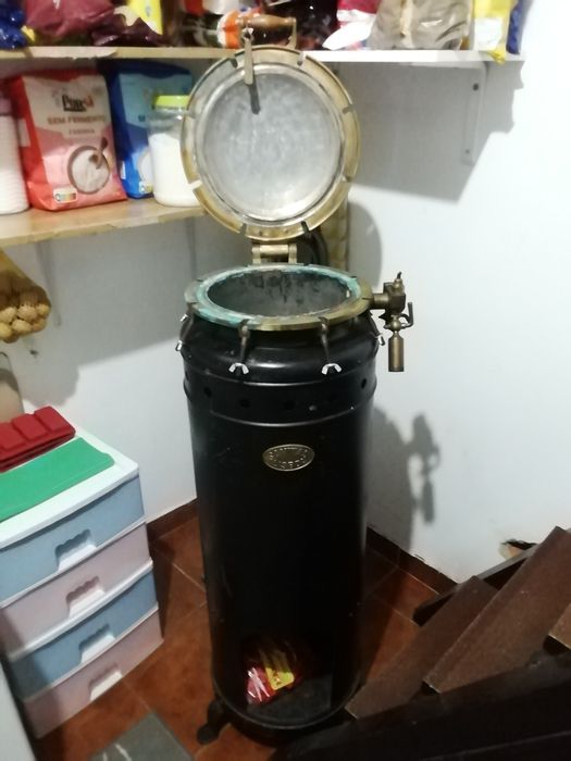 Caldeira antiga em bom estado