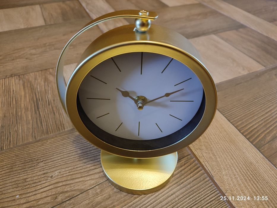 Nowy złoty zegar stojący 18.5 cm