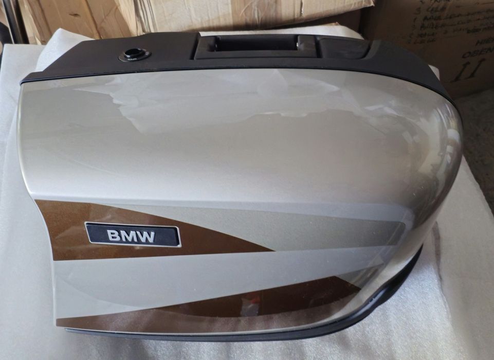 Bmw 1200rt, 1200 r, 1200st, 900 rt,1200gt, kufer boczny prawy nowy