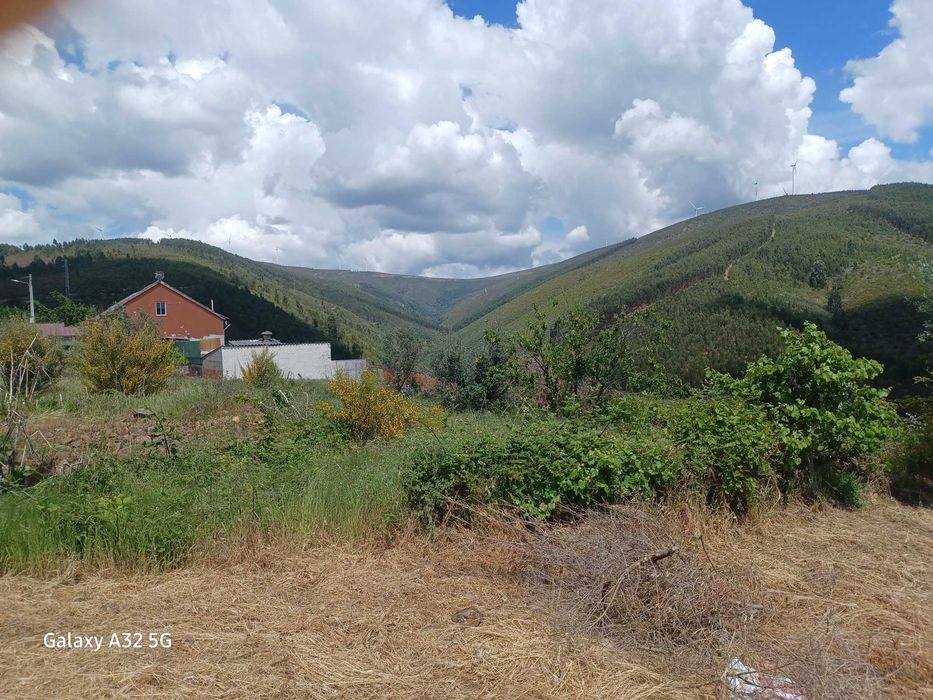 terreno rustico aldeia moninho 400 m2