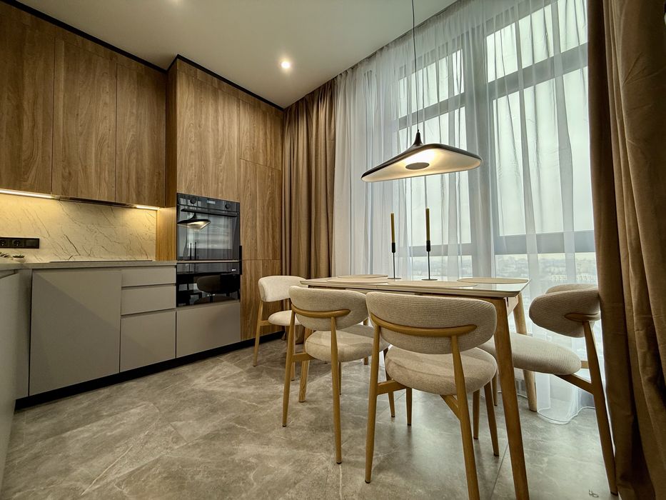 Продаж НОВОЇ 59 м² дизайнерської квартири Приморський р-н, 10хв від центру міста, Жк. КАДОРР СІТІ КРАСНОВА, вул. Краснова 1А !ВІД ВЛАСНИКА!