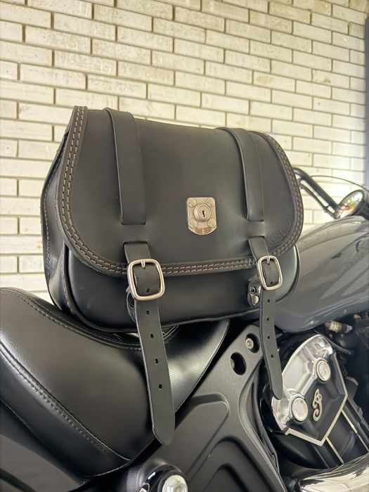 Шіряна сумка INDIAN scout bobber