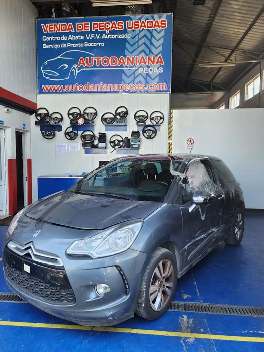 Citroen DS3 1.6 VTI 16v automático de 2010 ás peças.