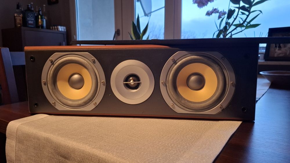 Amplituner + odtwarzacz DVD - ONKYO + zestaw  głośników M-Audio