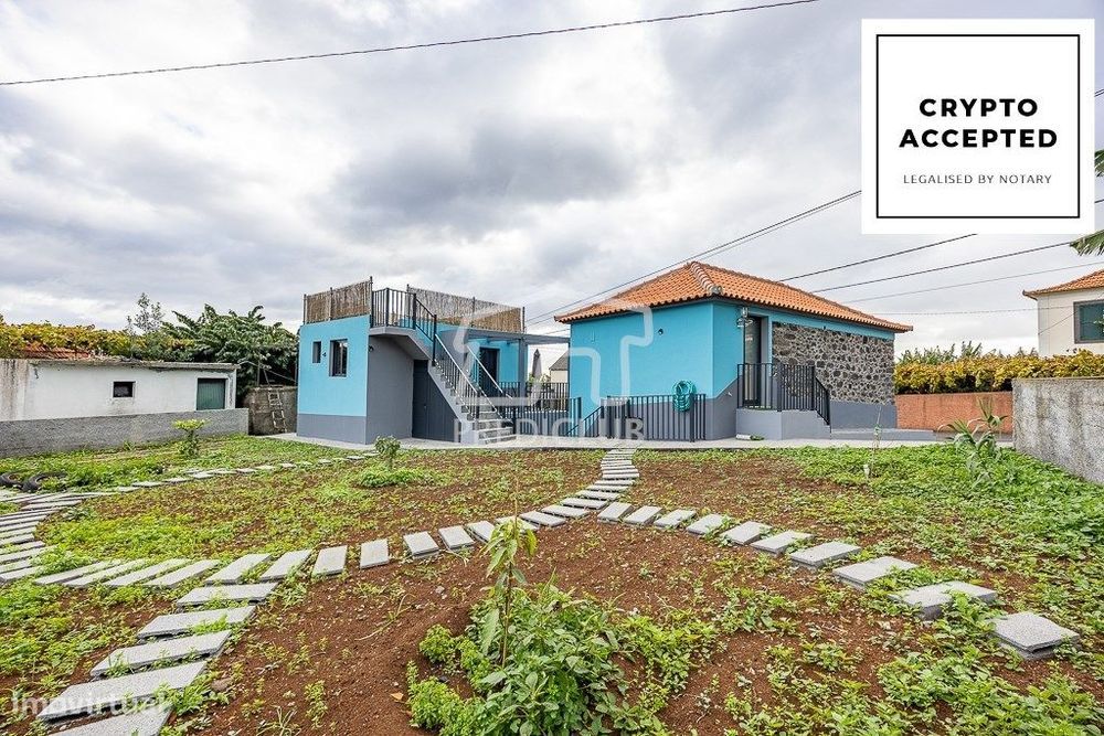 Moradia com 3 Apartamentos Independentes  - Ponta do Sol