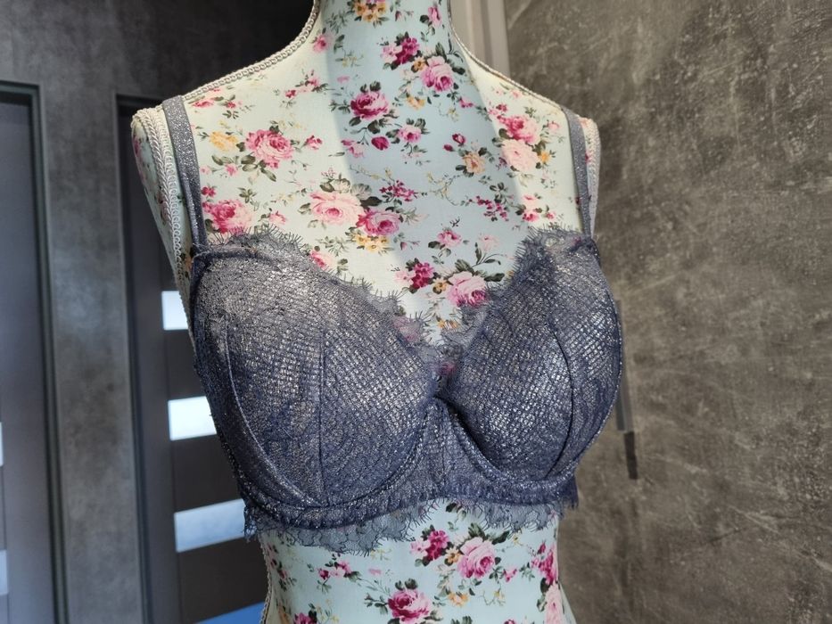 Biustonosz Victoria's Secret 70E 32DD F70