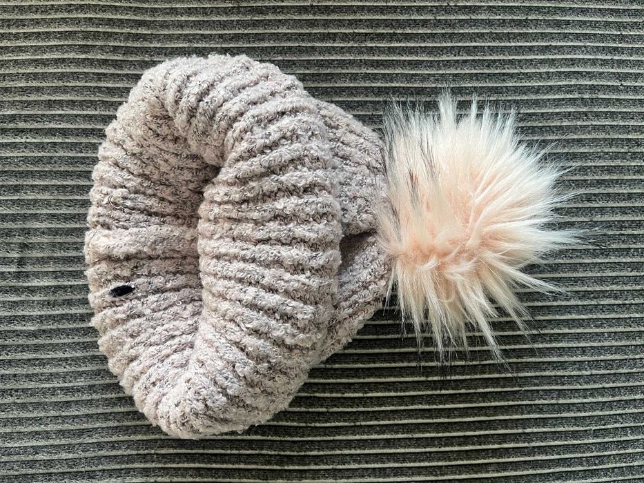 Czapka z pomponem melanż Sinsay