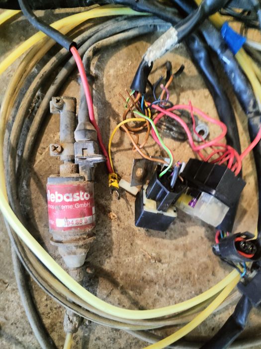 Webasto догрівач (мокра) 12v 5kW