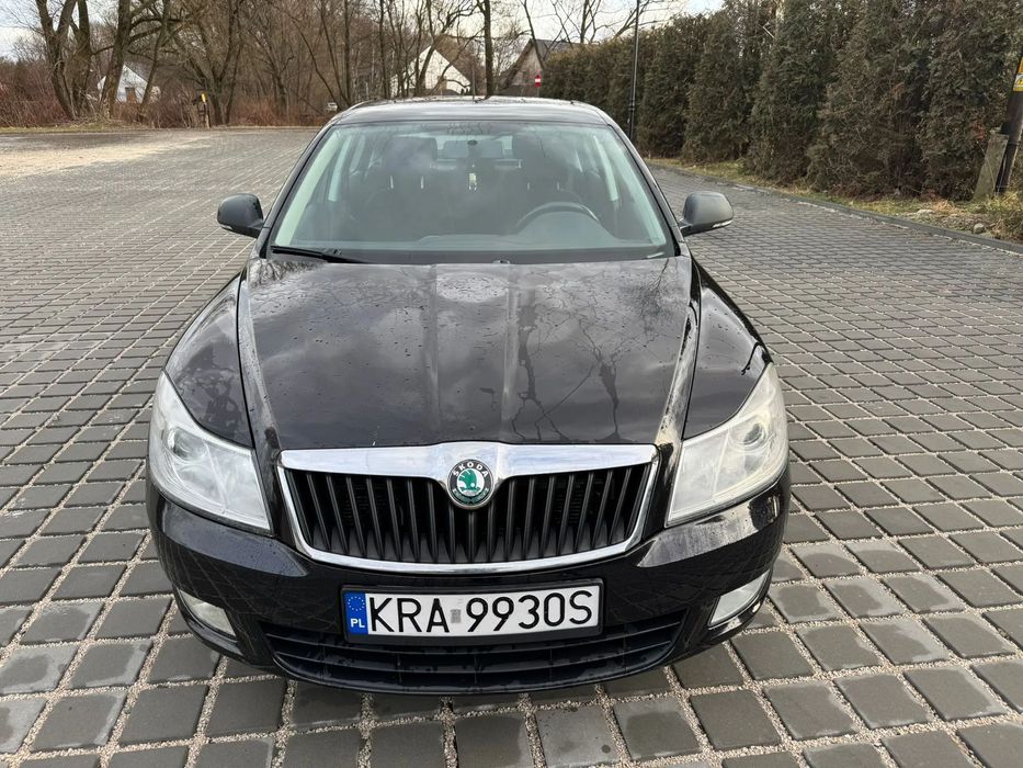 Skoda Octavia WYMIENIONY RORZĄD i SPRZĘGŁO książka SERWISOWA do 2021, salon Polska