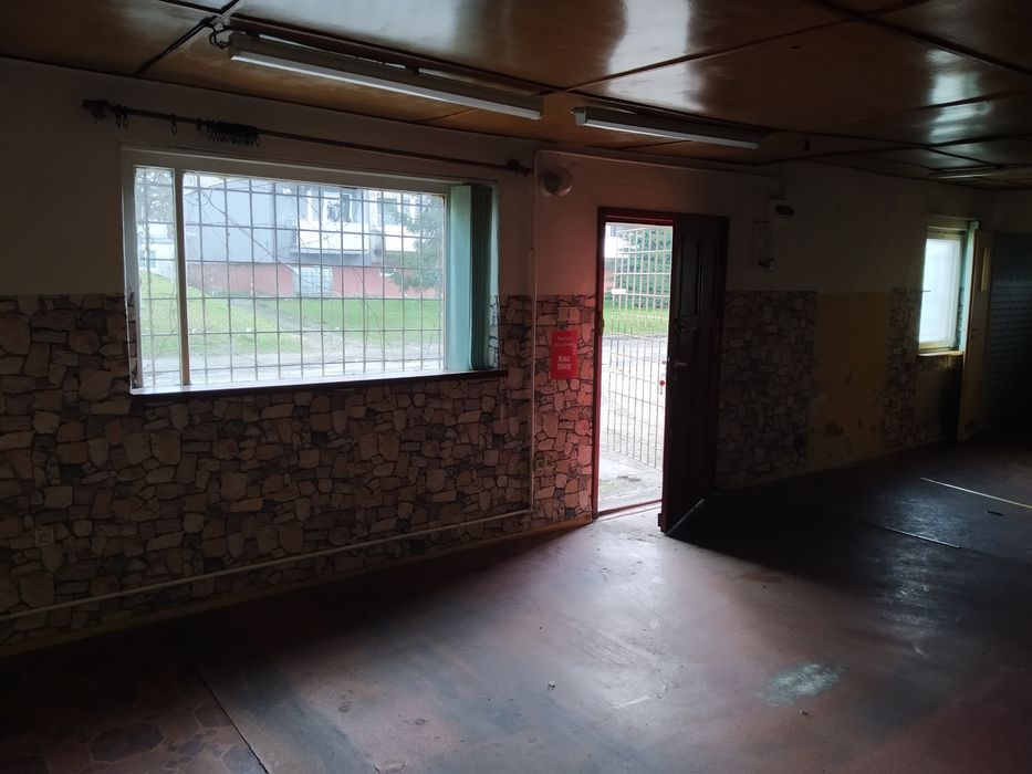 Dom Sielec, asfalt, media + działka