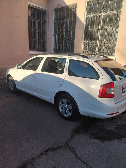 Продам А5 в гарному стані