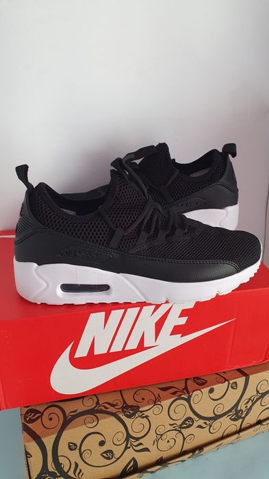 Sneakersy czarne sportowe Nike Air Max 90 Rozmiar 41 / wkładka 26 cm
