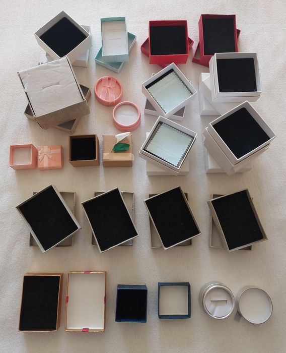 Lote 24 caixas p/ Jóias