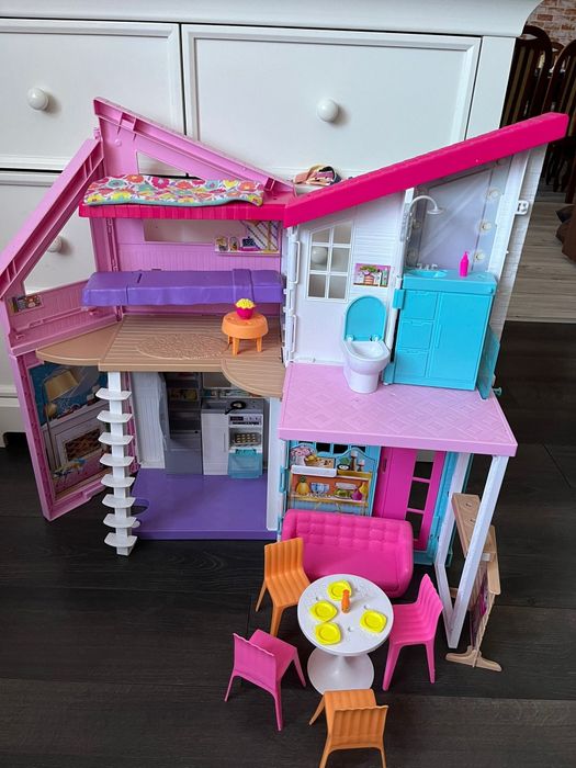Duzy Domek barbie z akcesoriami