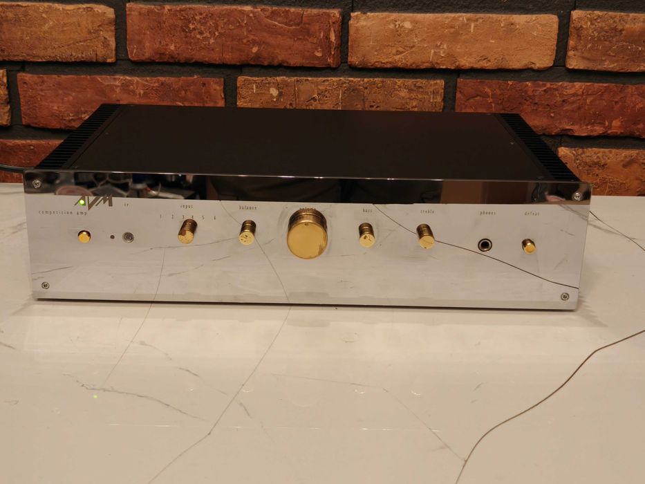 AVM COMPETITION AMP Audiofilski wzmacniacz STEREO ! HI-END