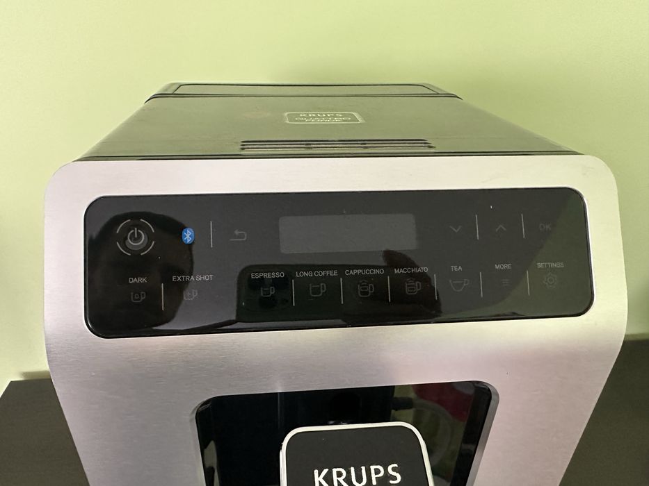 Ekspres do kawy krups EA893D10