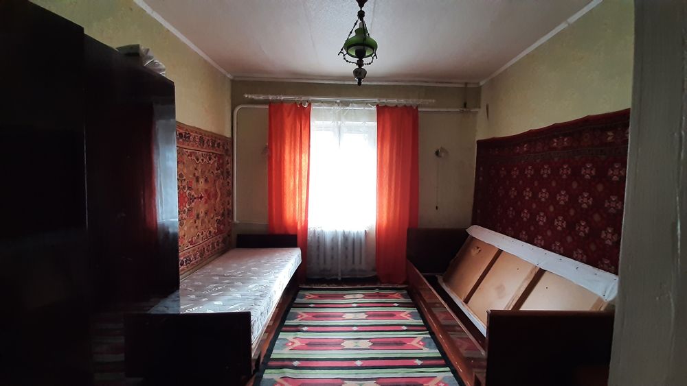 Продаж капітального будинку у центрі м. Мерефа