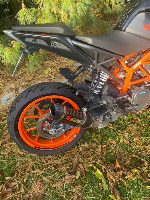 Ktm duke 125  2021r NISKI PRZEBIEG